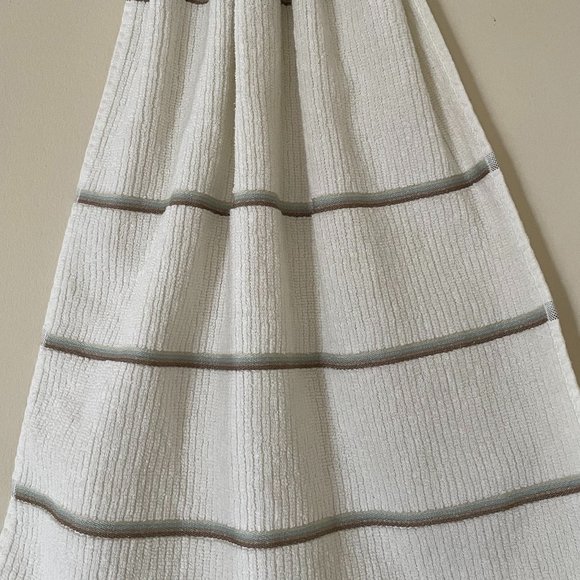 Handmade Dress Hand Towel, Crochet Mother's Day Gifts, Handmade Tea Towel - Picture 7 of 10